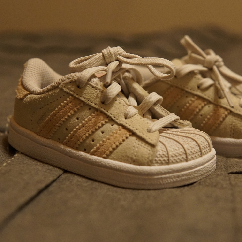 Adidas All-star toddler / infant 5c pink stripes